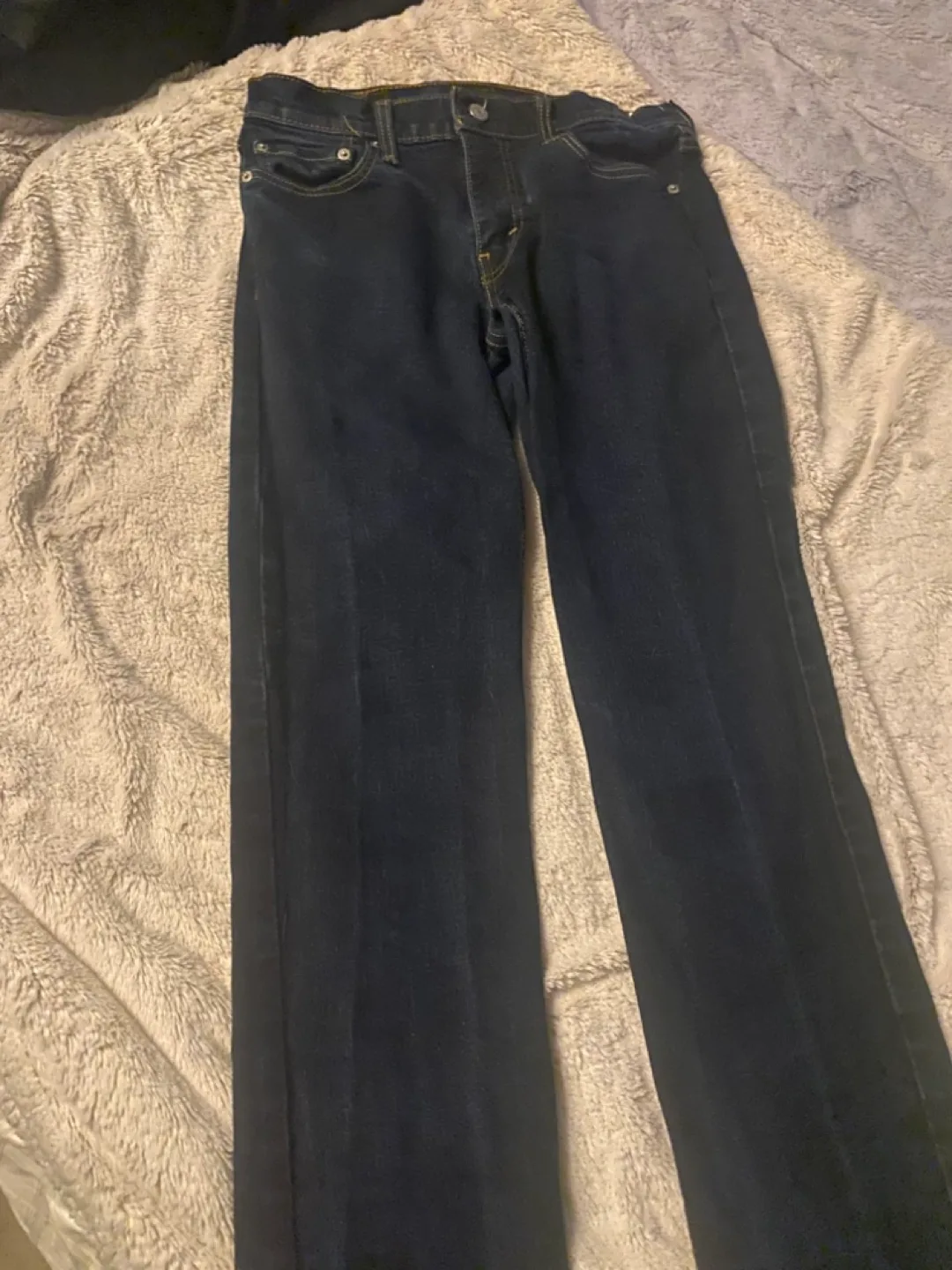 Women’s Levi Jeans image indicator(3)