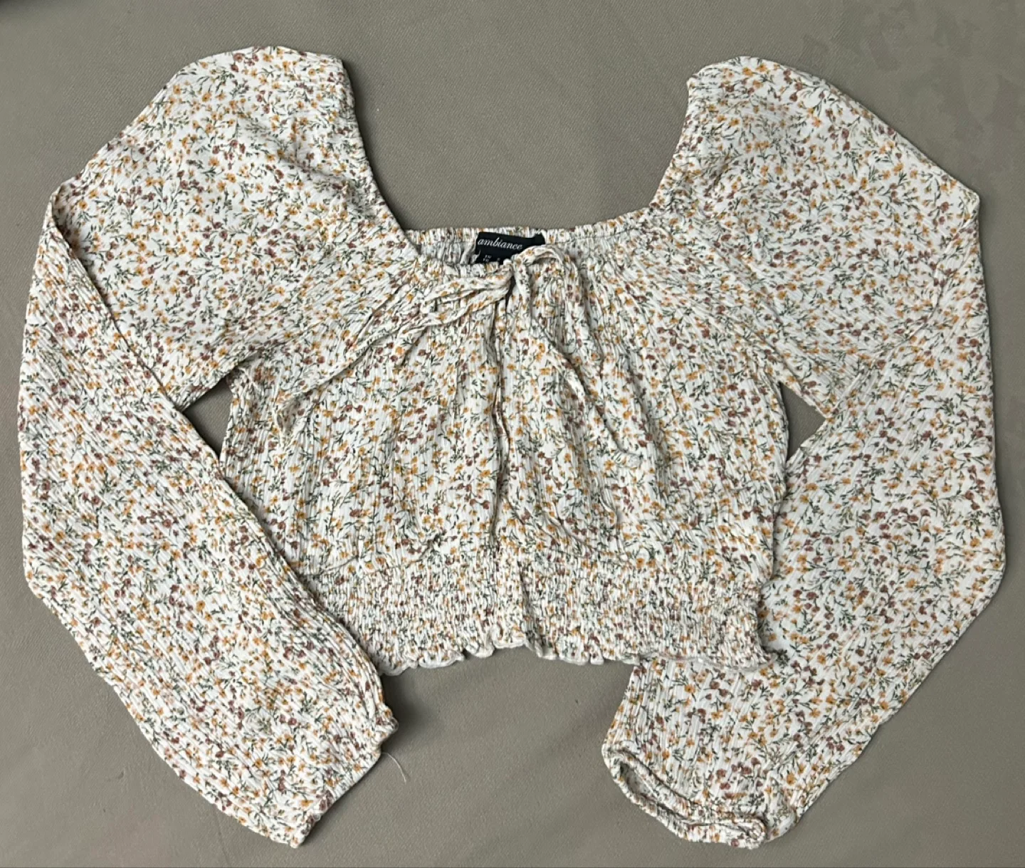 Floral 3/4 long Sleeve Top thumbnail