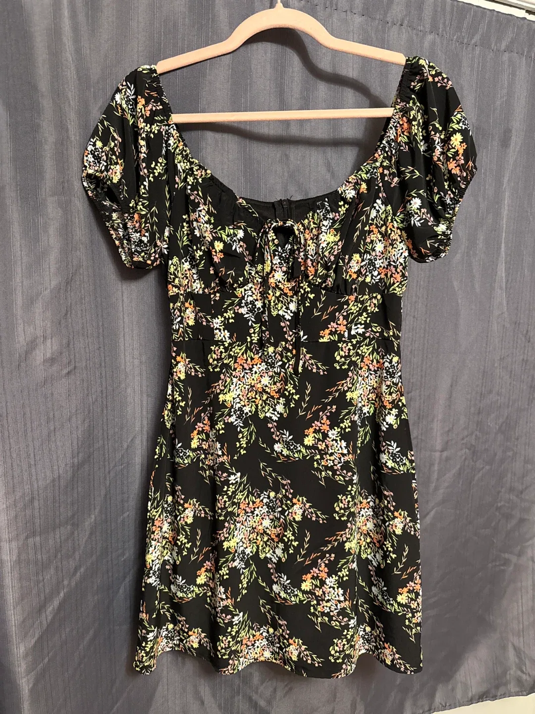 Forever 21 Floral Dress - Size Small thumbnail