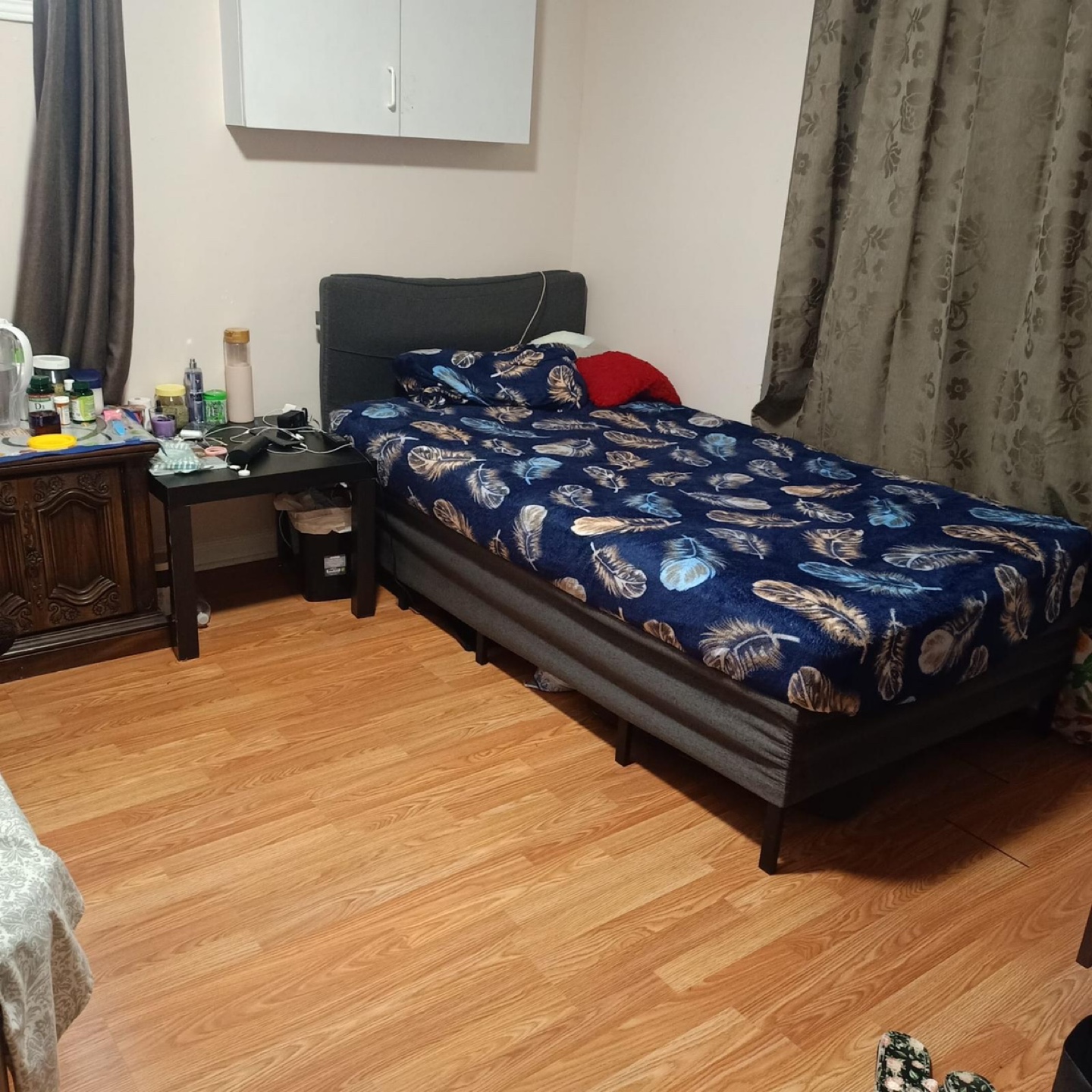 Room on rent in Brampton for Females only