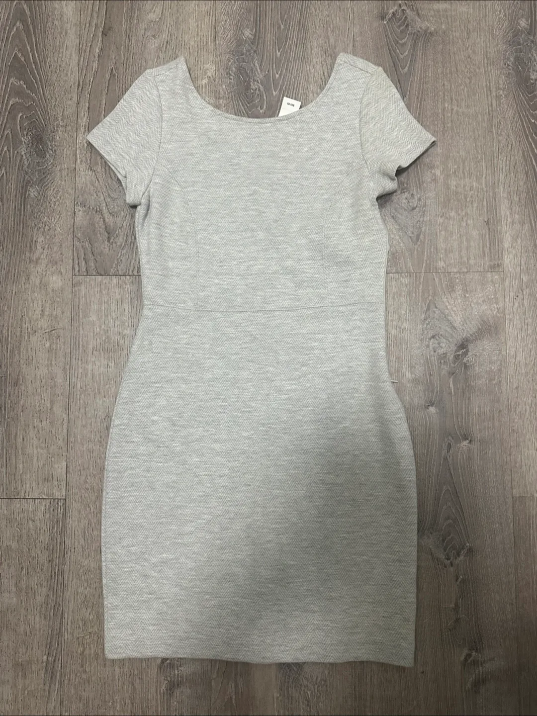 Banana Republic Gray Dress - Size 2 thumbnail