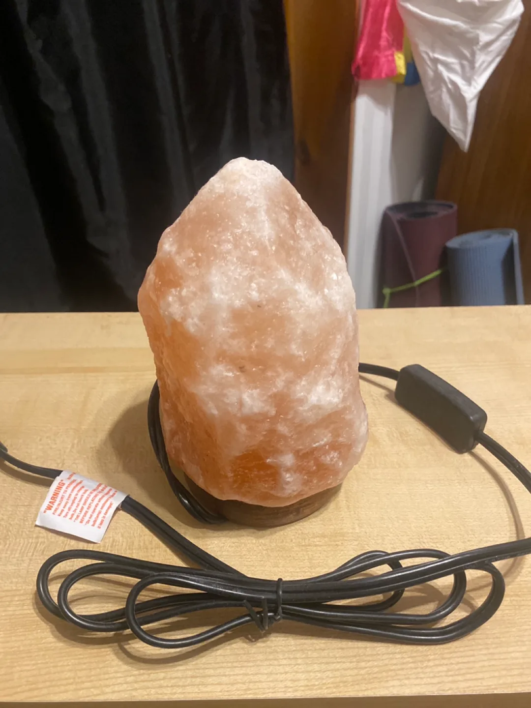Himalayan pink salt lamp 🥕 thumbnail
