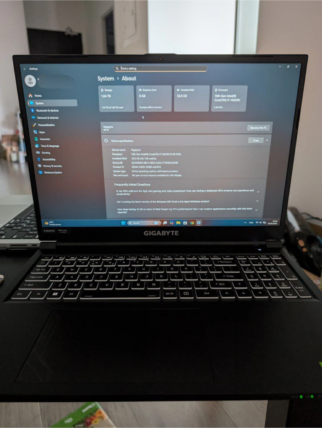 Gigabyte G6 KF (2024) RC56 Gaming Laptop - photo 2