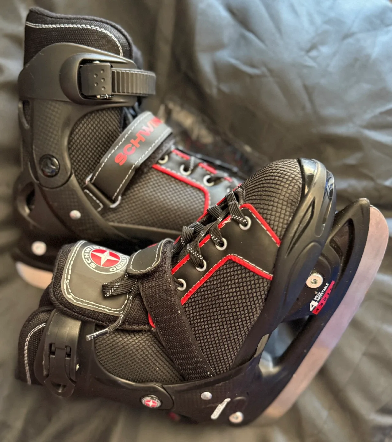 Schwinn Adjustable Inline Skates - Size Y12 image indicator(2)