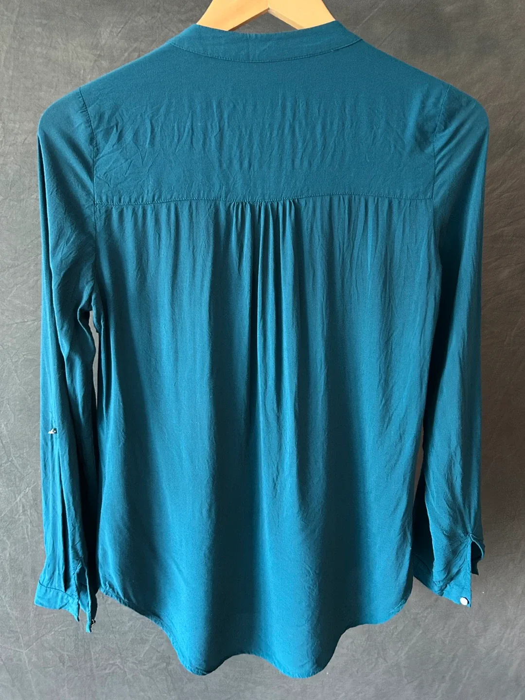 Le Chateau Teal Blouse - Size XS image indicator(3)