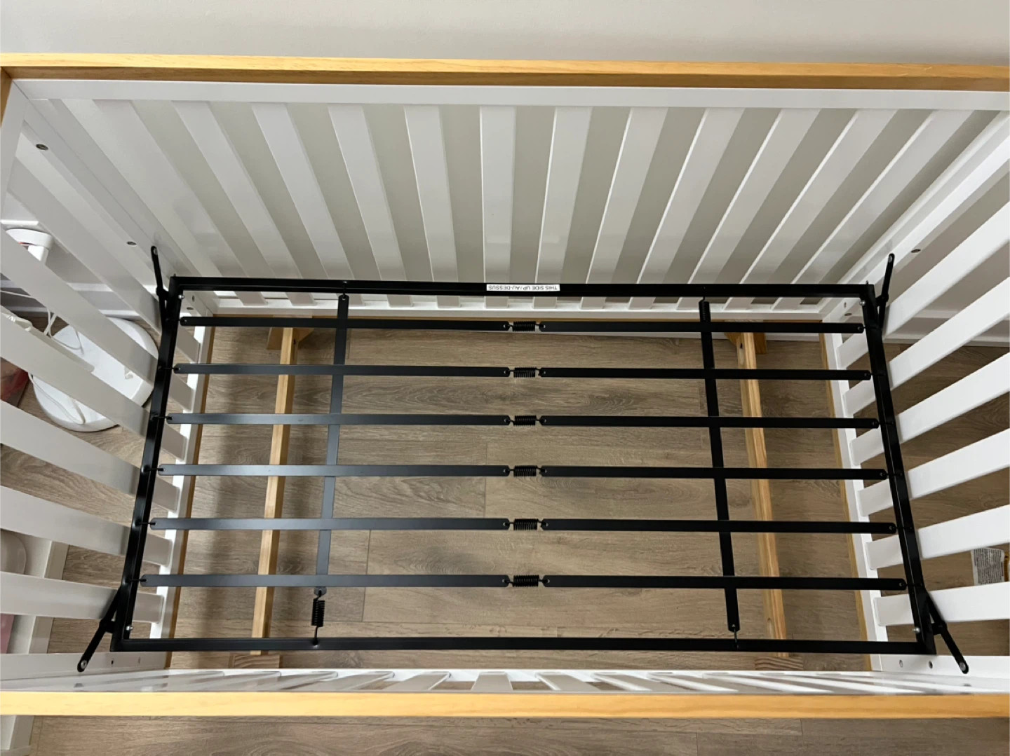 White & Wood Baby Crib - photo 2