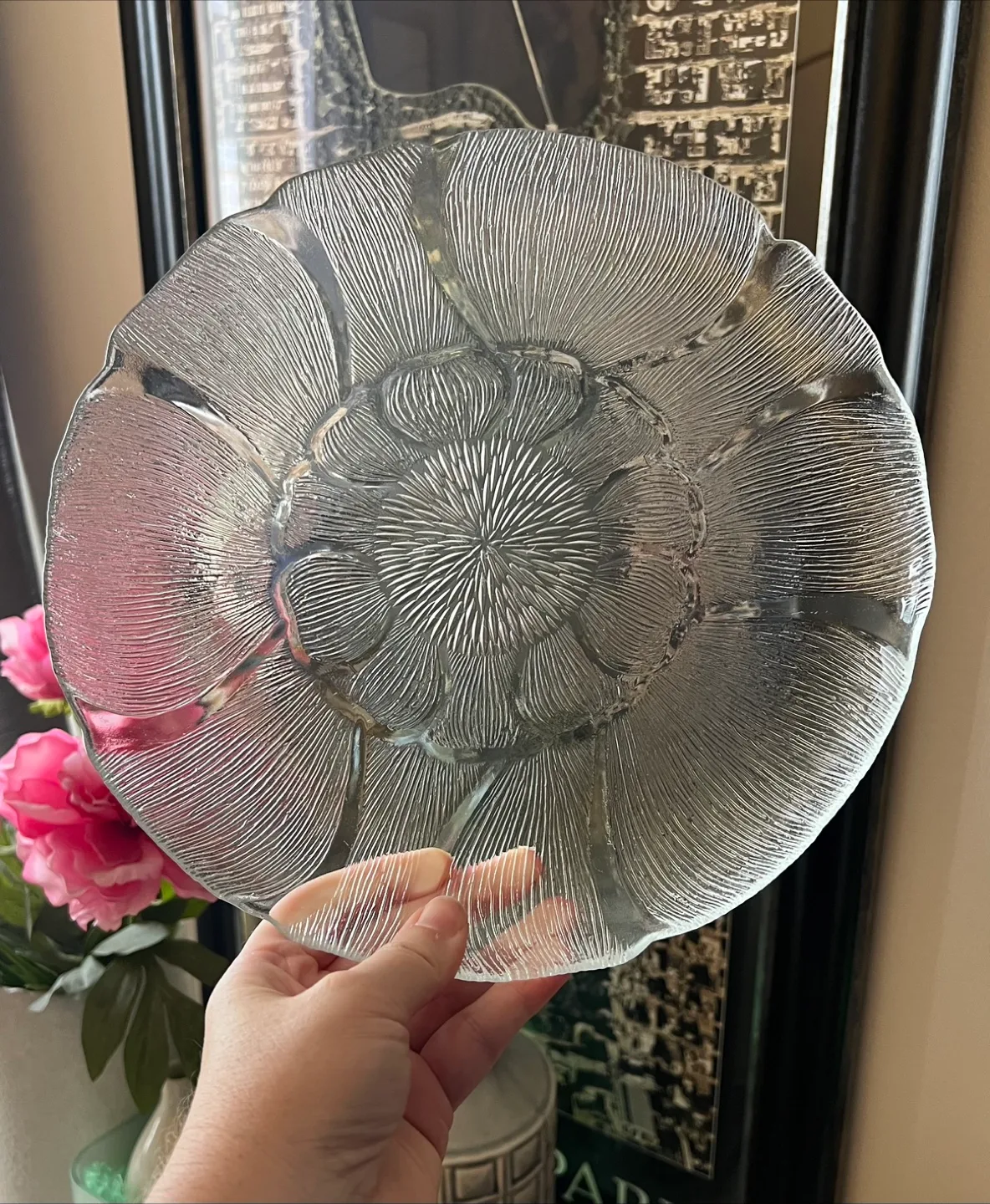 Vintage Arcoroc “Fleur” Dinner and Salad Plates - Set of 7 image indicator(3)