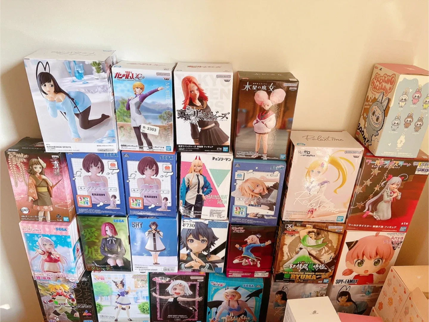 Anime Figures Collection thumbnail