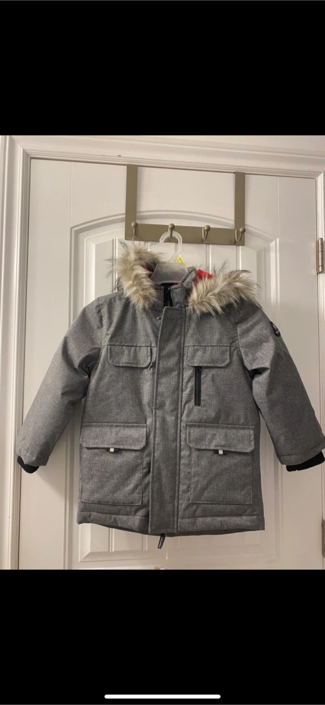 Canadiana Kids' Winter Jacket - Size XS (4-5) - photo 3