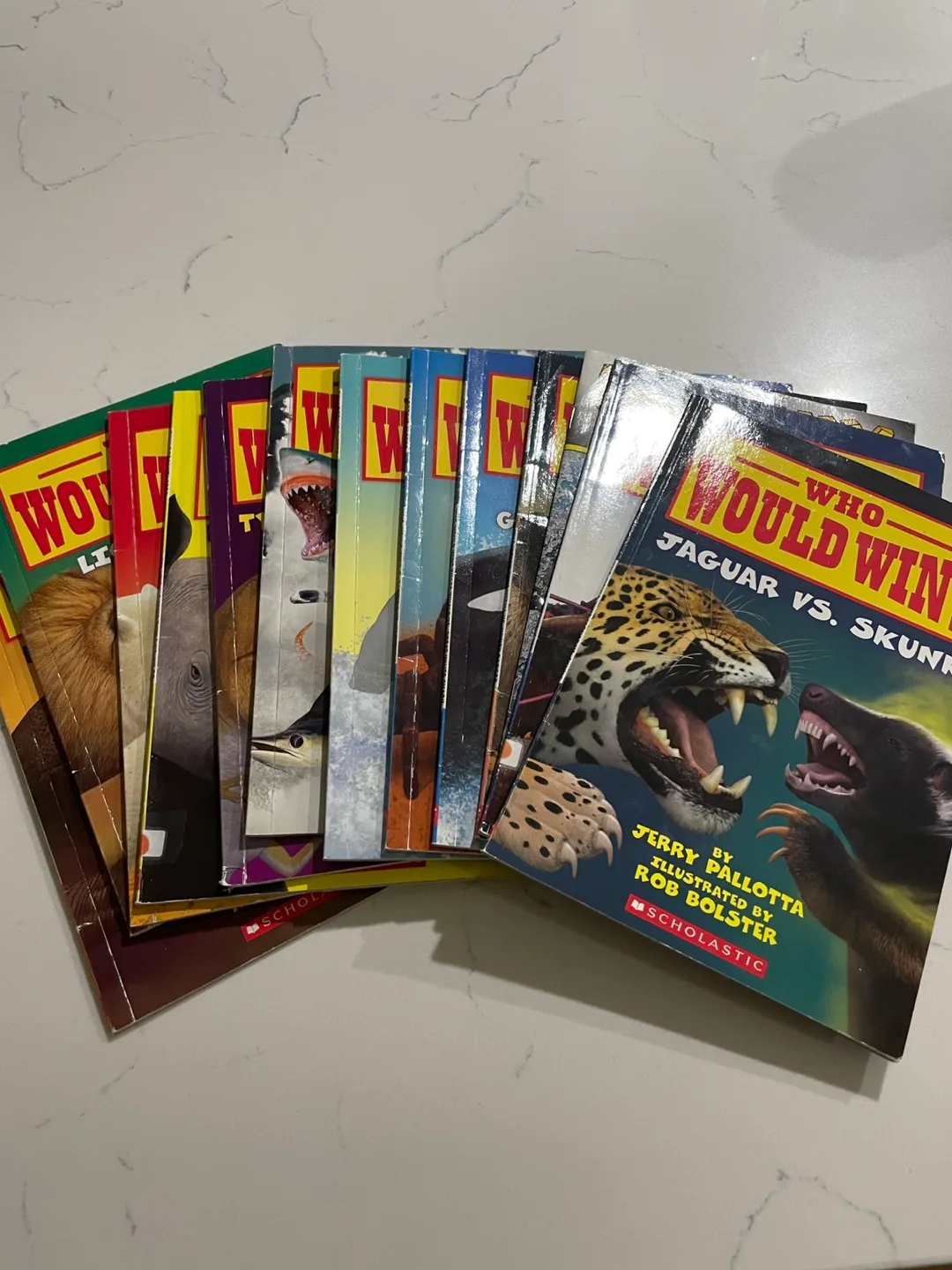 Who Would Win? Book Series by Jerry Pallotta thumbnail