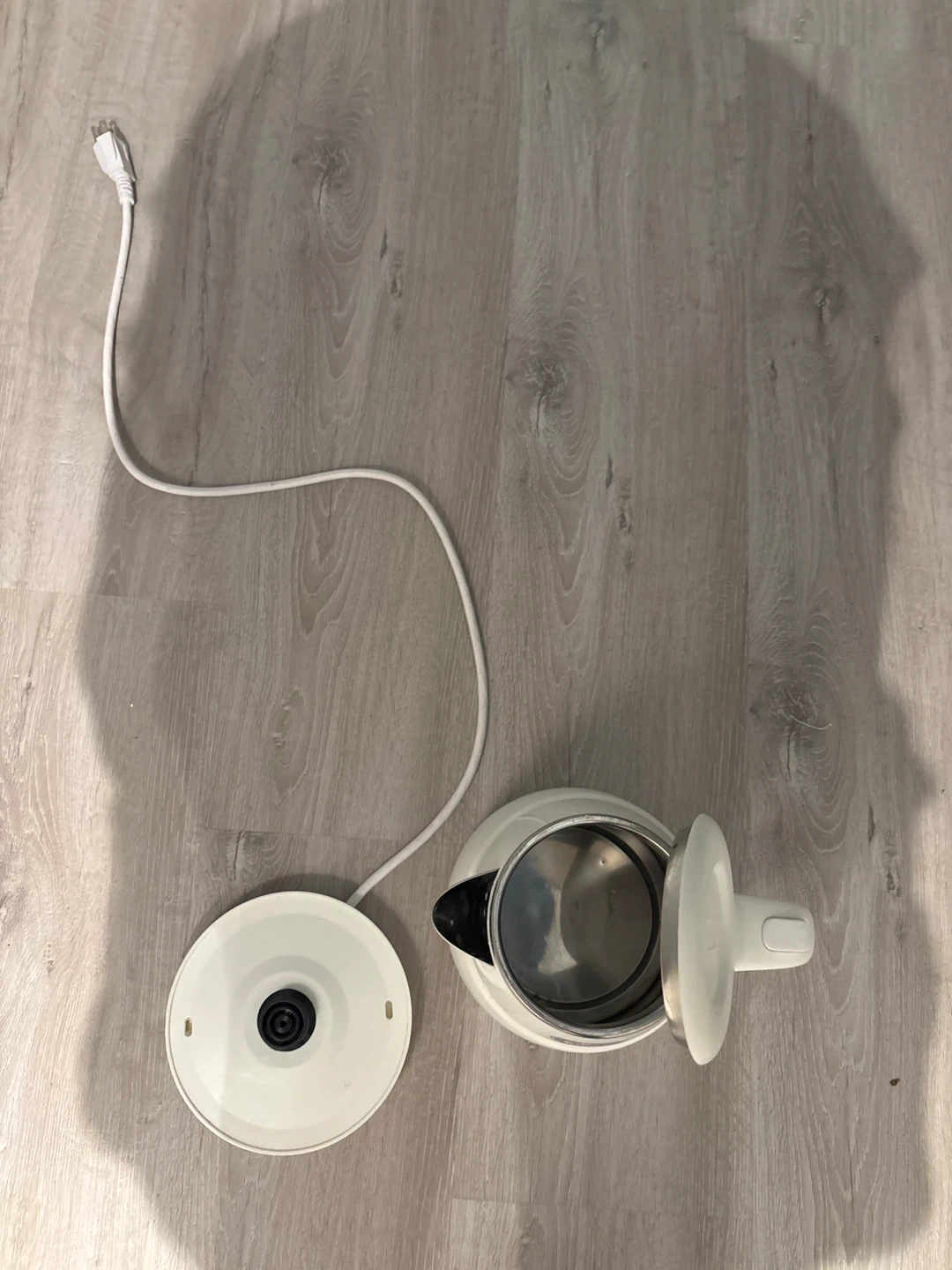 Bear Electric Kettle - White
