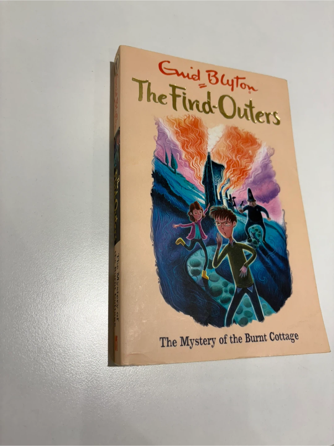 Children's Book Collection - short novels - photo 2