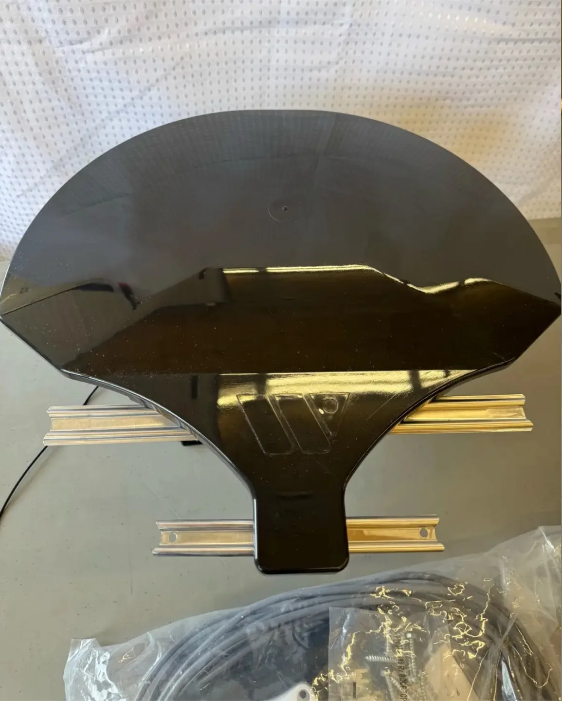 Winegard RZ-6035 TV Antenna image indicator(6)