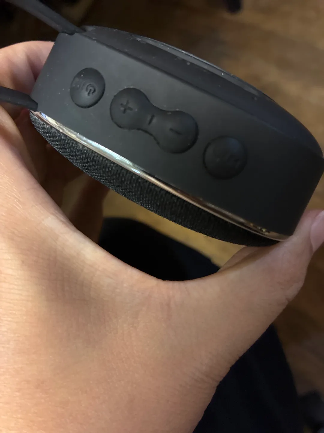 🥕 bHip Portable Bluetooth Speaker - Black image indicator(3)