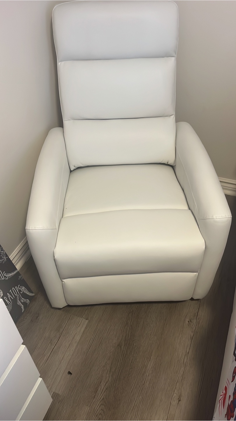 White Leather Recliner Chair - photo 4