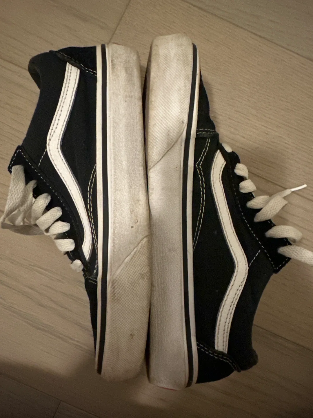 Vans Old Skool - Black/White - US Women's 6.5 image indicator(5)