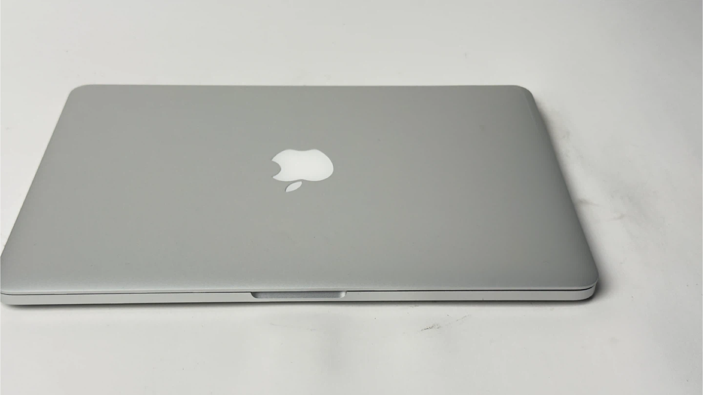 2015 Apple MacBook Pro 256GB SSD 8GB RAM - photo 4