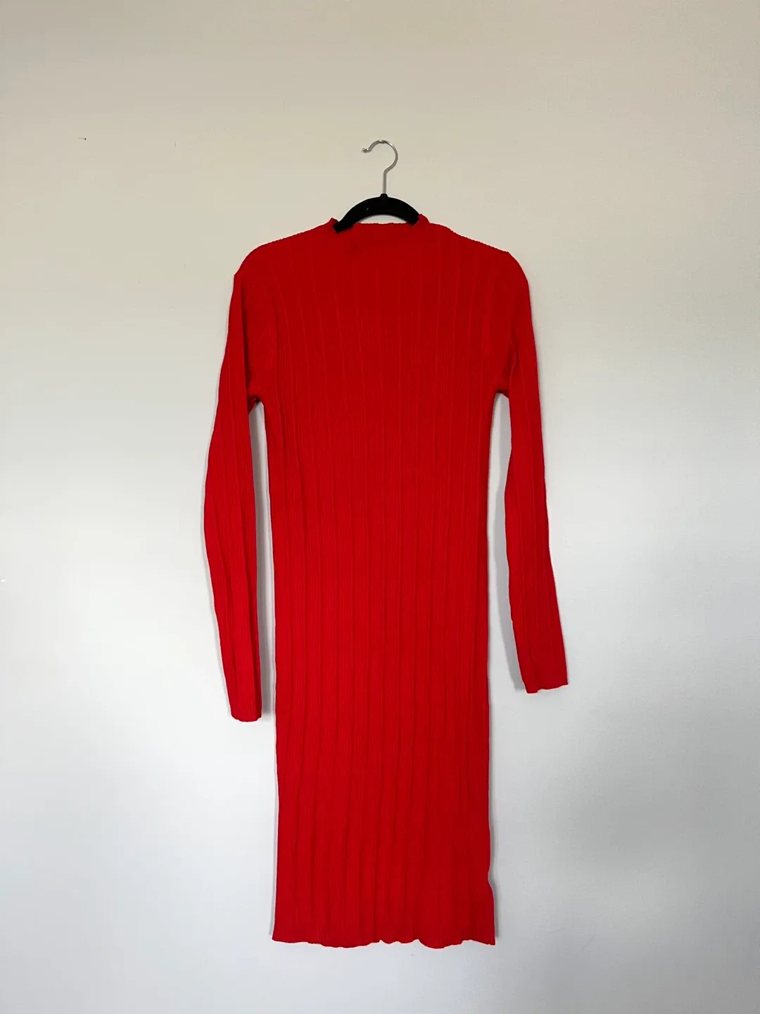 Red Ribbed Dress thumbnail