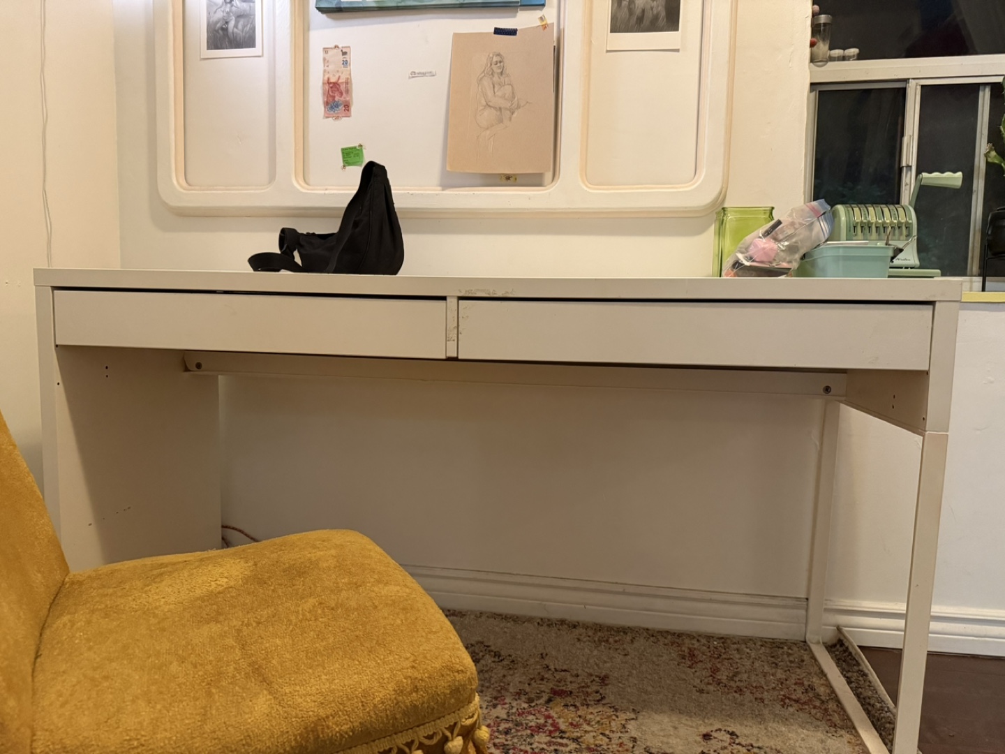 IKEA MICKE Desk - White - photo 3
