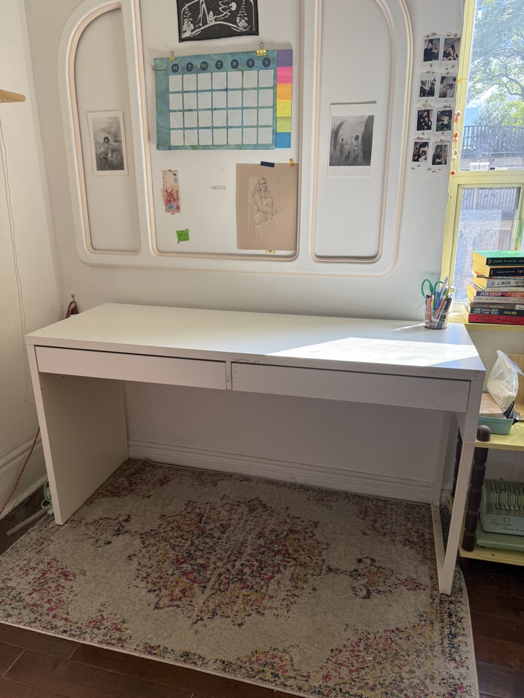 IKEA MICKE Desk - White