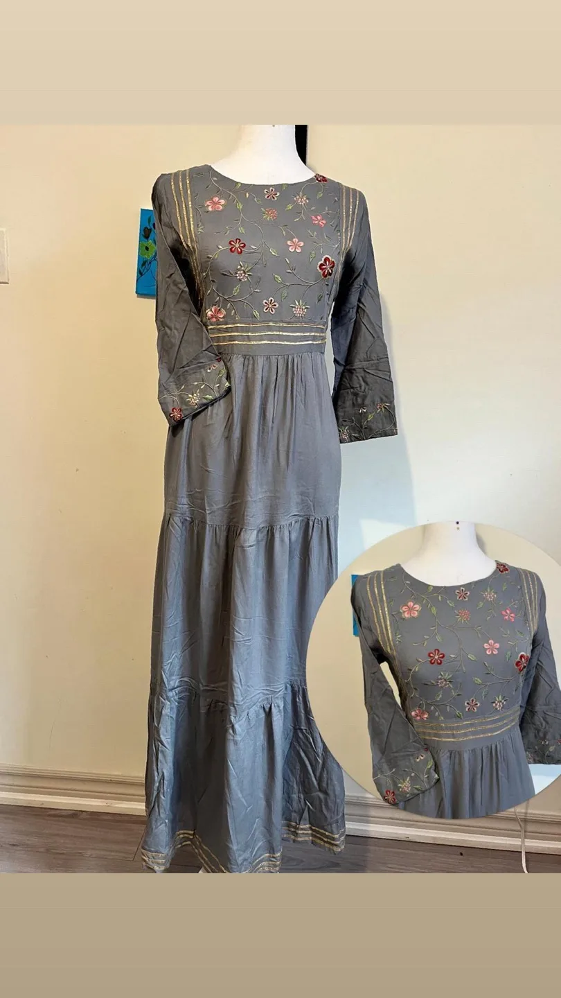 Long Indian Ethnic frocks image indicator(2)