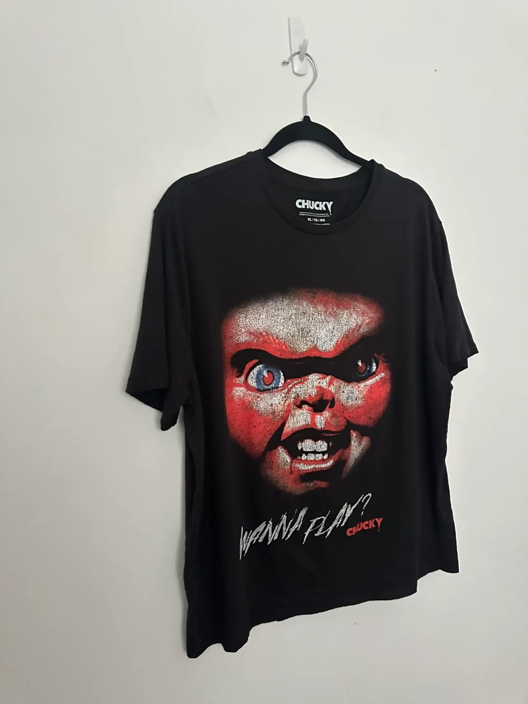 Chucky 'Wanna Play' Black T-Shirt - XL image indicator(3)