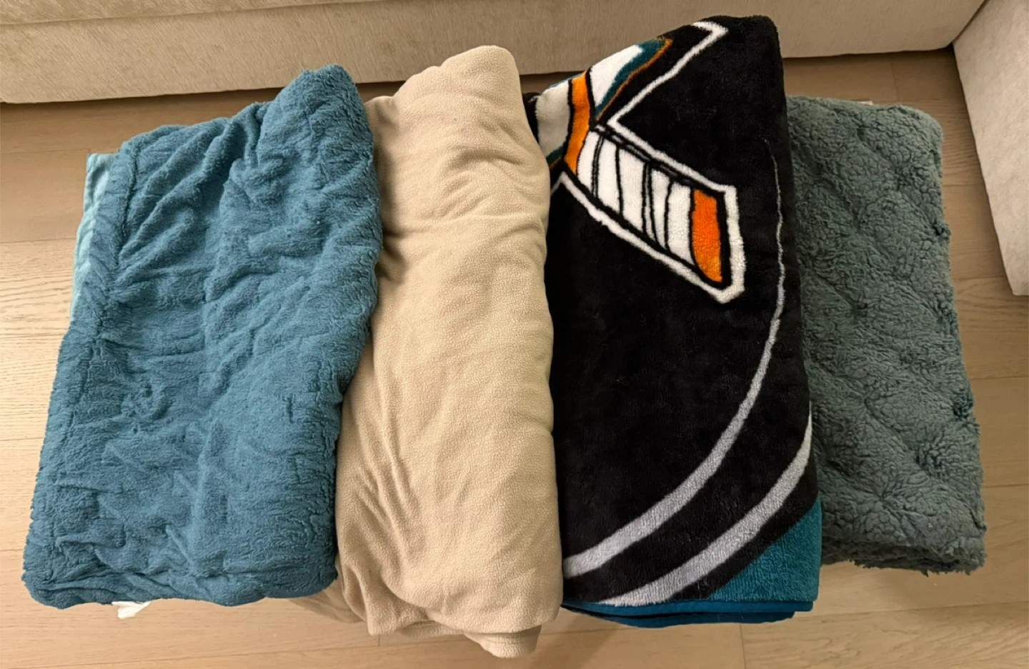 Assorted Cozy Throw Blankets (4)