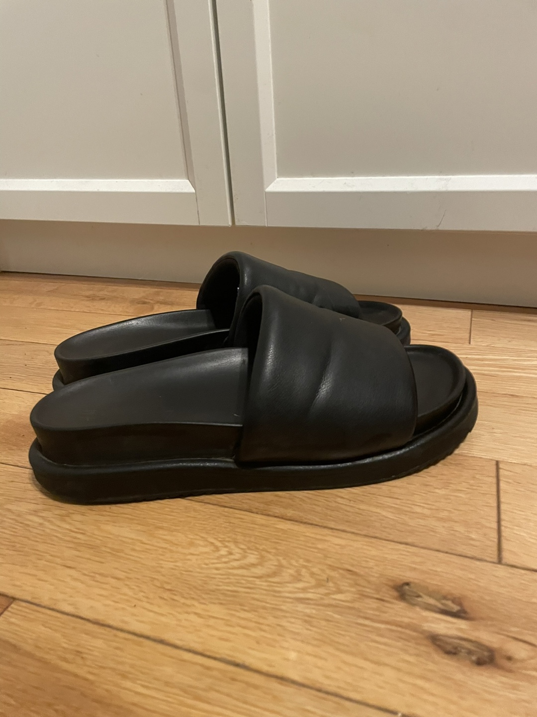 H&M Black Slides - Size 9