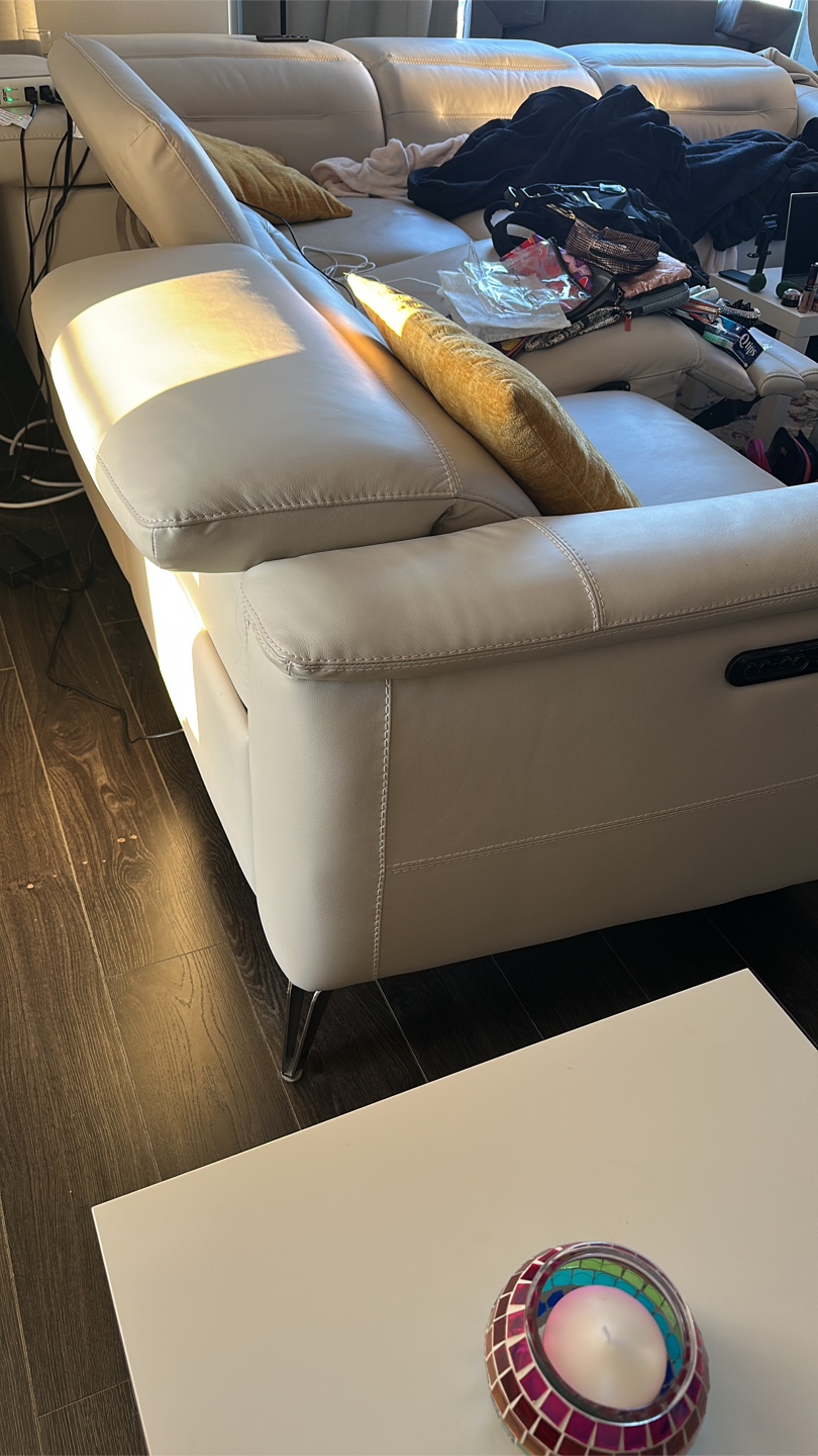 Cream Leather Power Reclining Sectional Sofa - photo 4