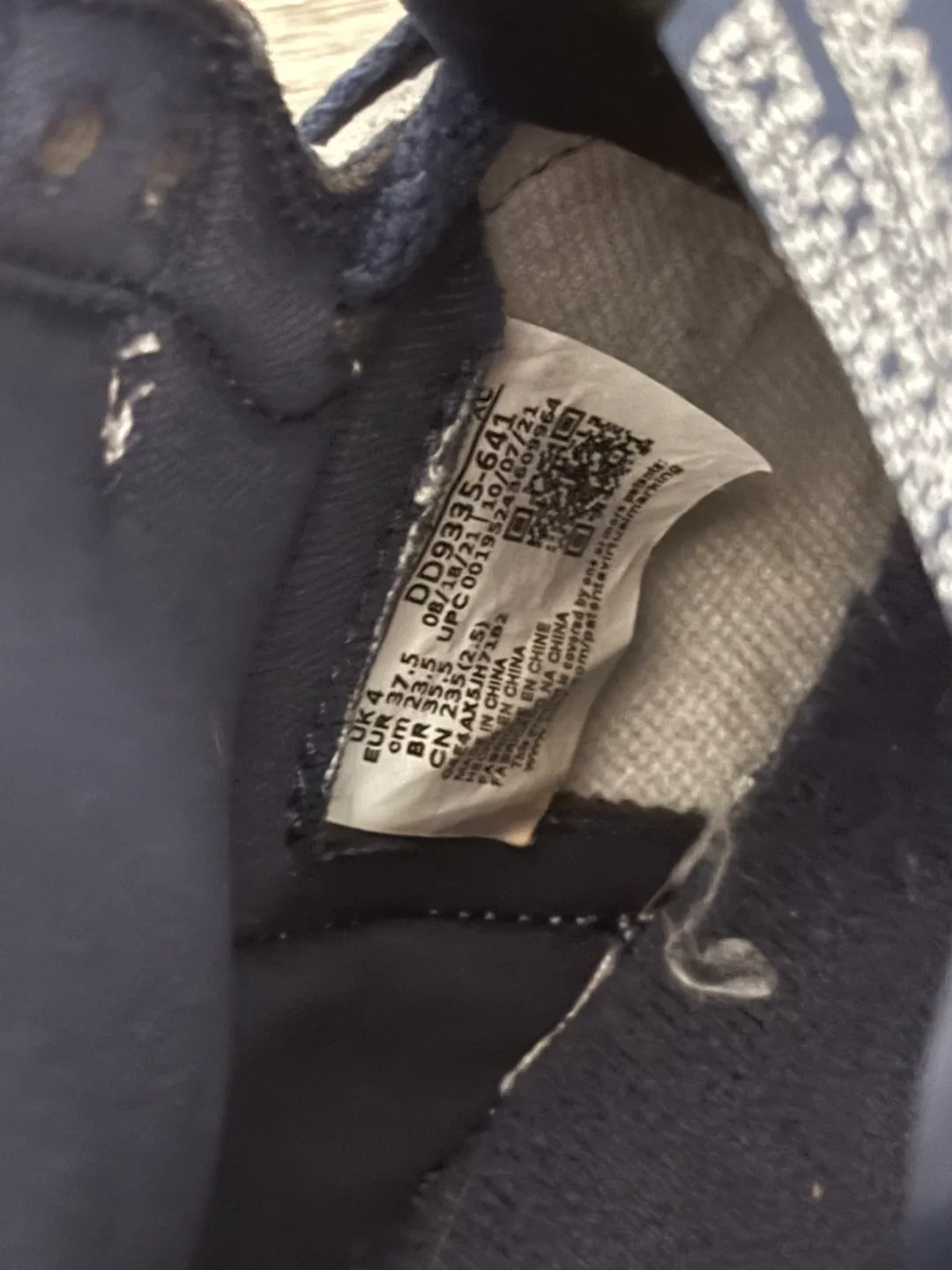 Nike Air Jordan 1 High Atmosphere (GS) image indicator(4)