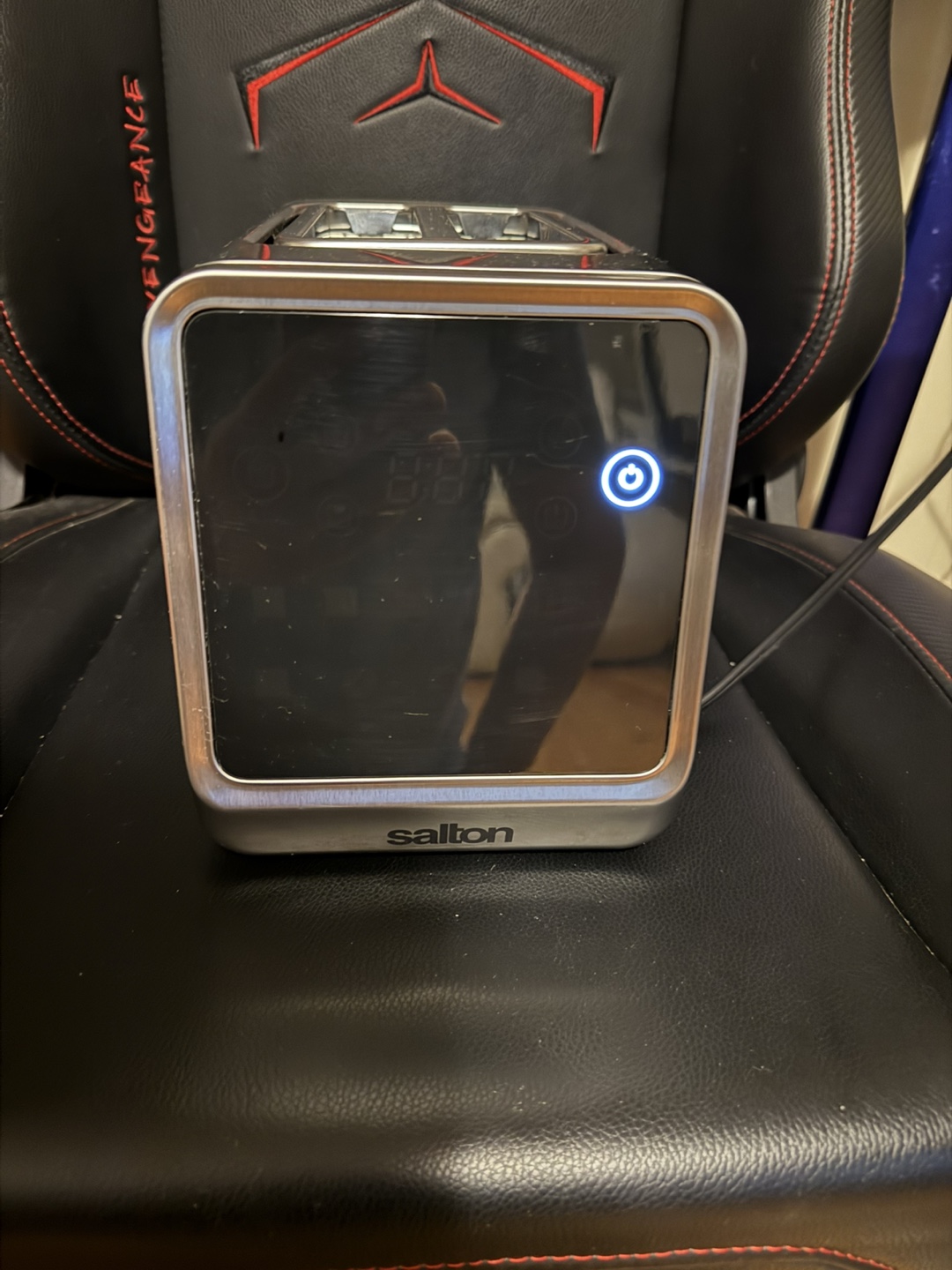 Salton 2 Slice Touch Screen Toaster - photo 2