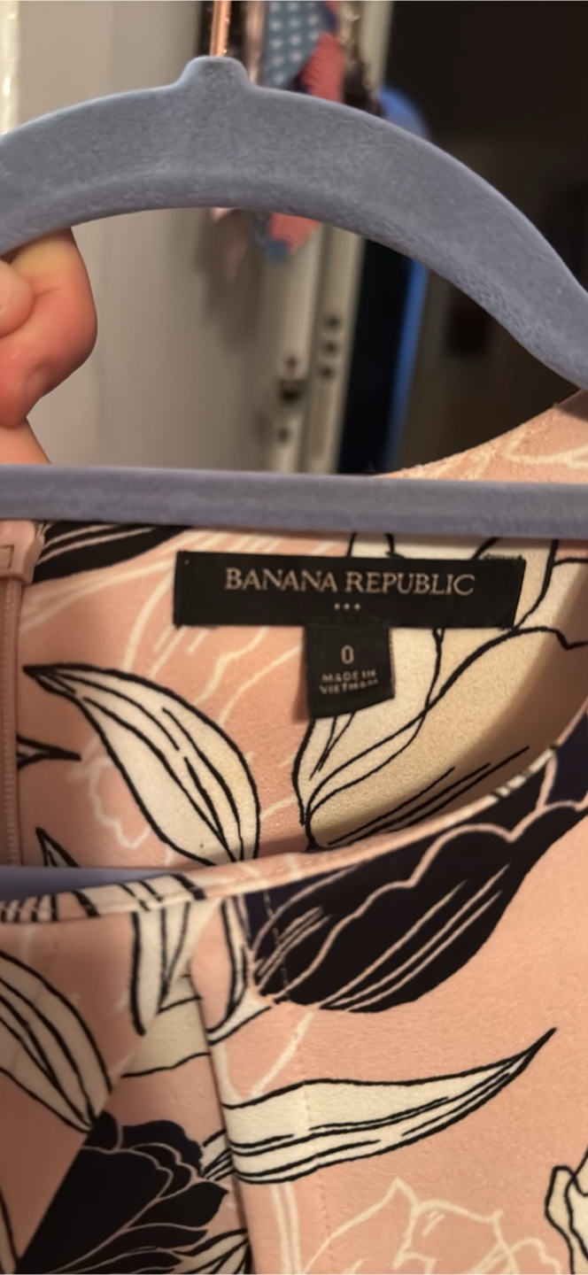 Banana Republic Floral Dress - Size 0 - photo 3