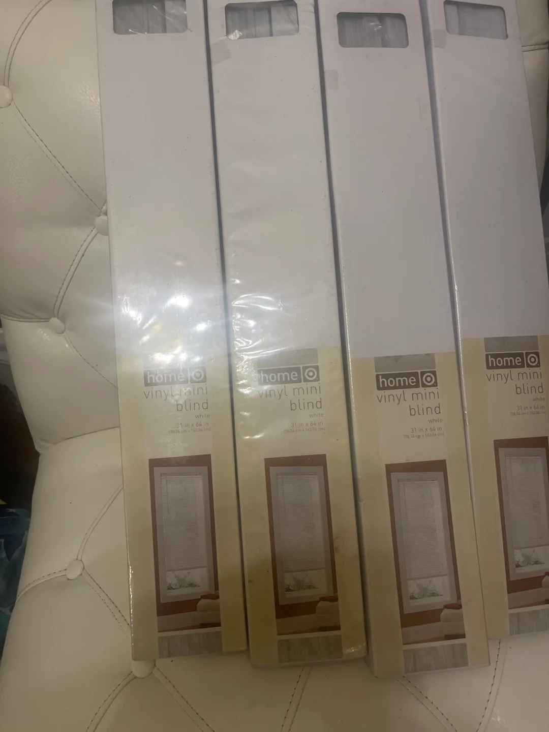 Home vinyl mini blind white 31 in x 64 in