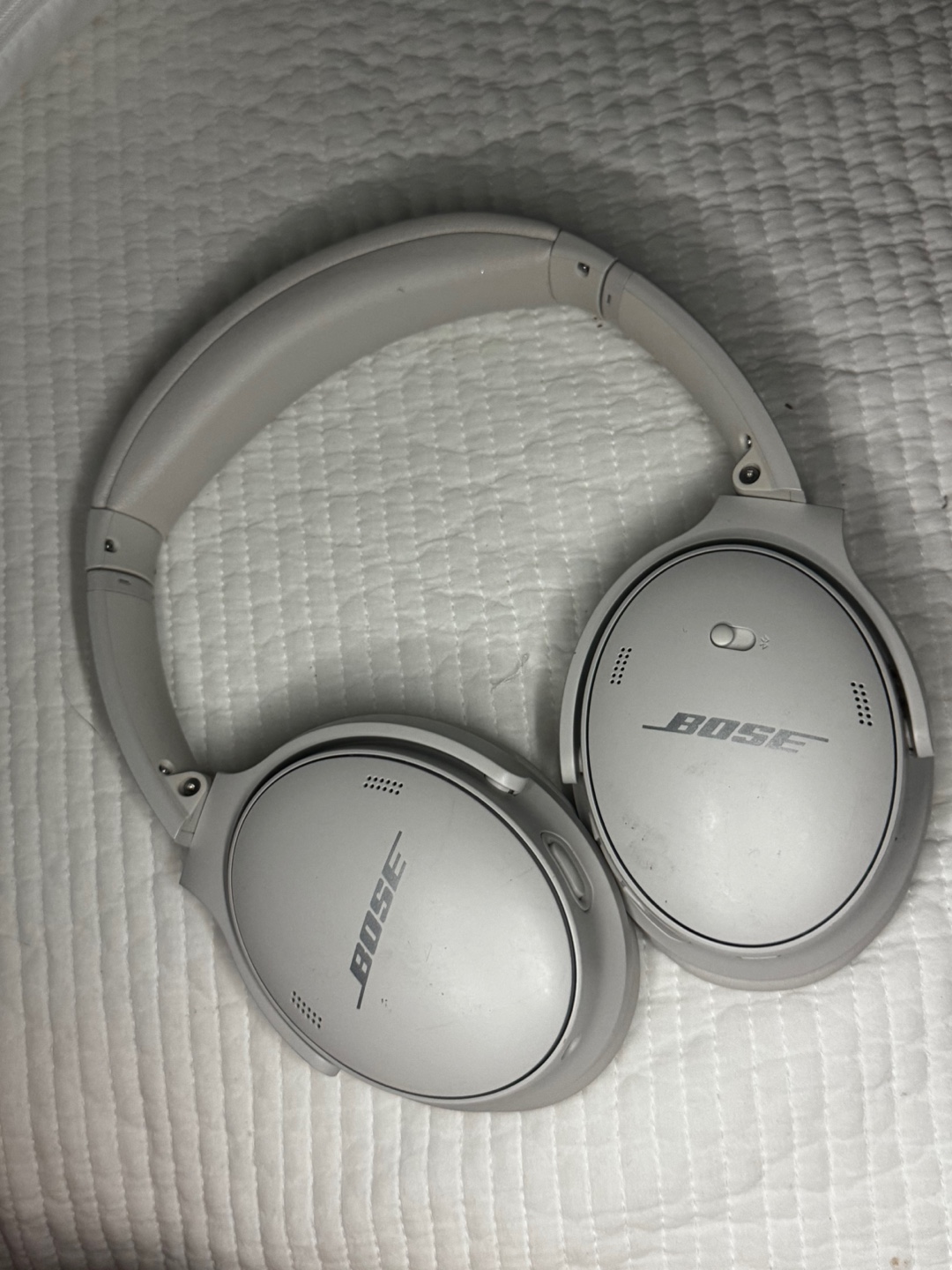 Bose QuietComfort 45 Headphones - White
