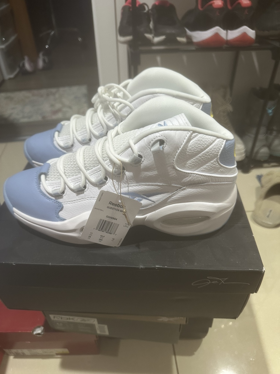 Reebok Question Mid Basketball Shoes - Size 11 - photo 2