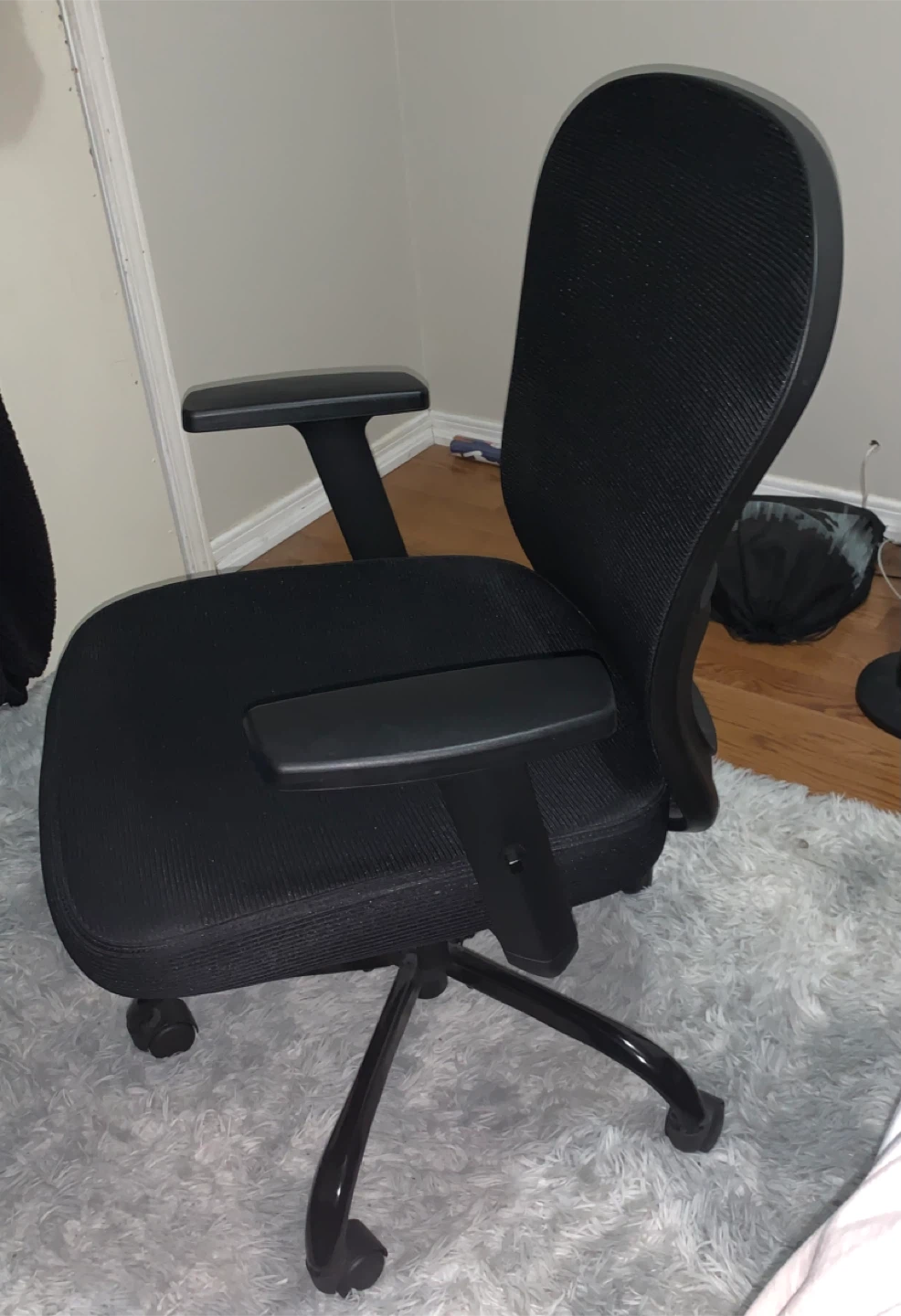 Office Chair - photo 2