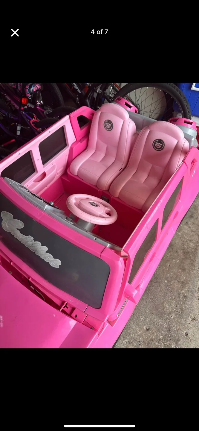 Pink Cadillac Barbie Ride-On Car ( needs new charger) image indicator(5)