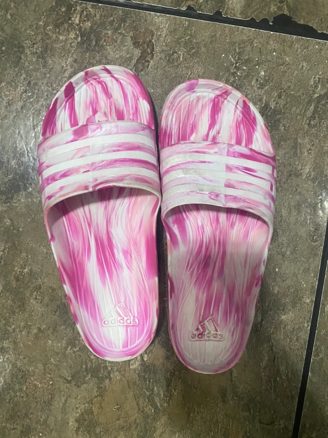 Adidas Adilette Comfort Slides - Pink/White - Size 8 thumbnail
