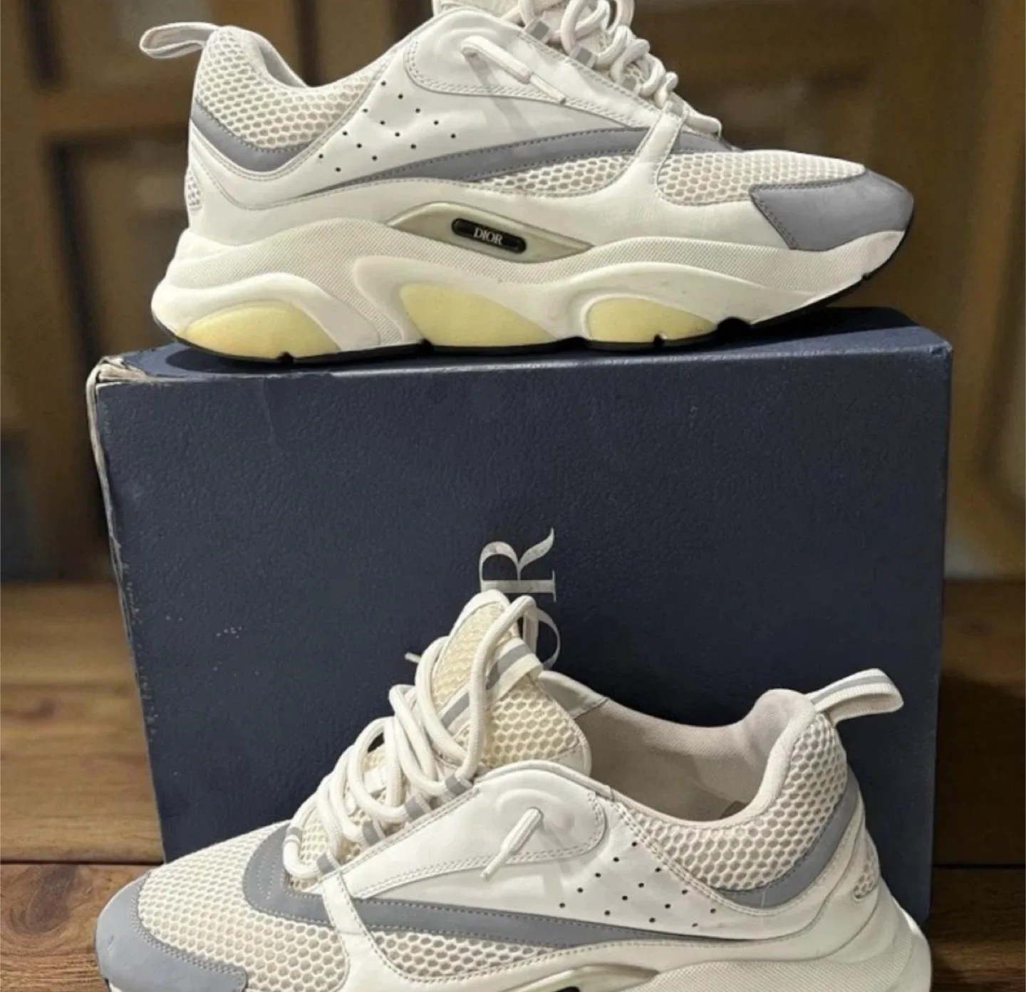 Dior B22 White Sneakers thumbnail