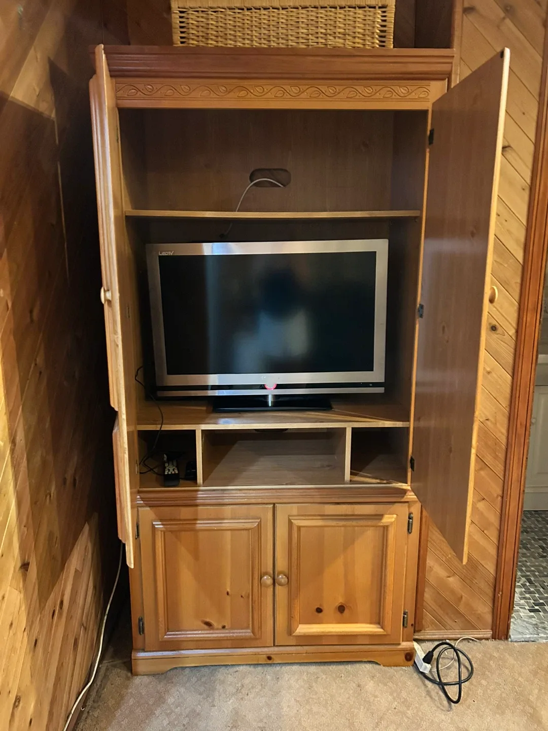 Wooden TV Armoire 🥕 image indicator(2)