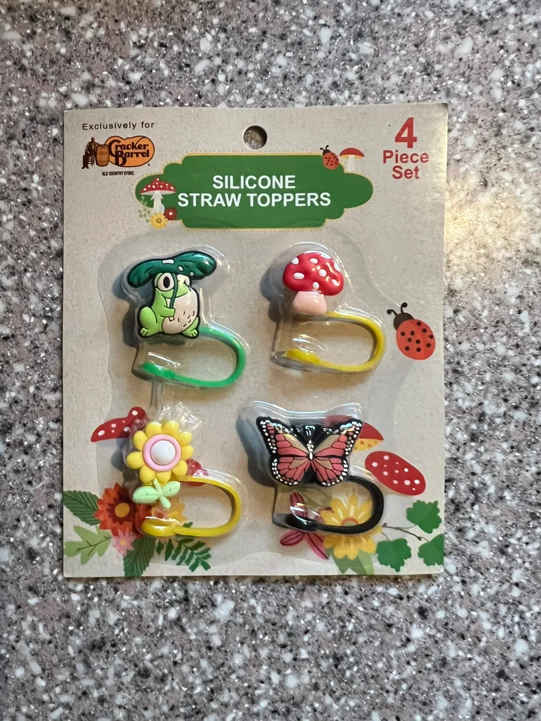 Silicone Straw Toppers~4 piece set 🥕