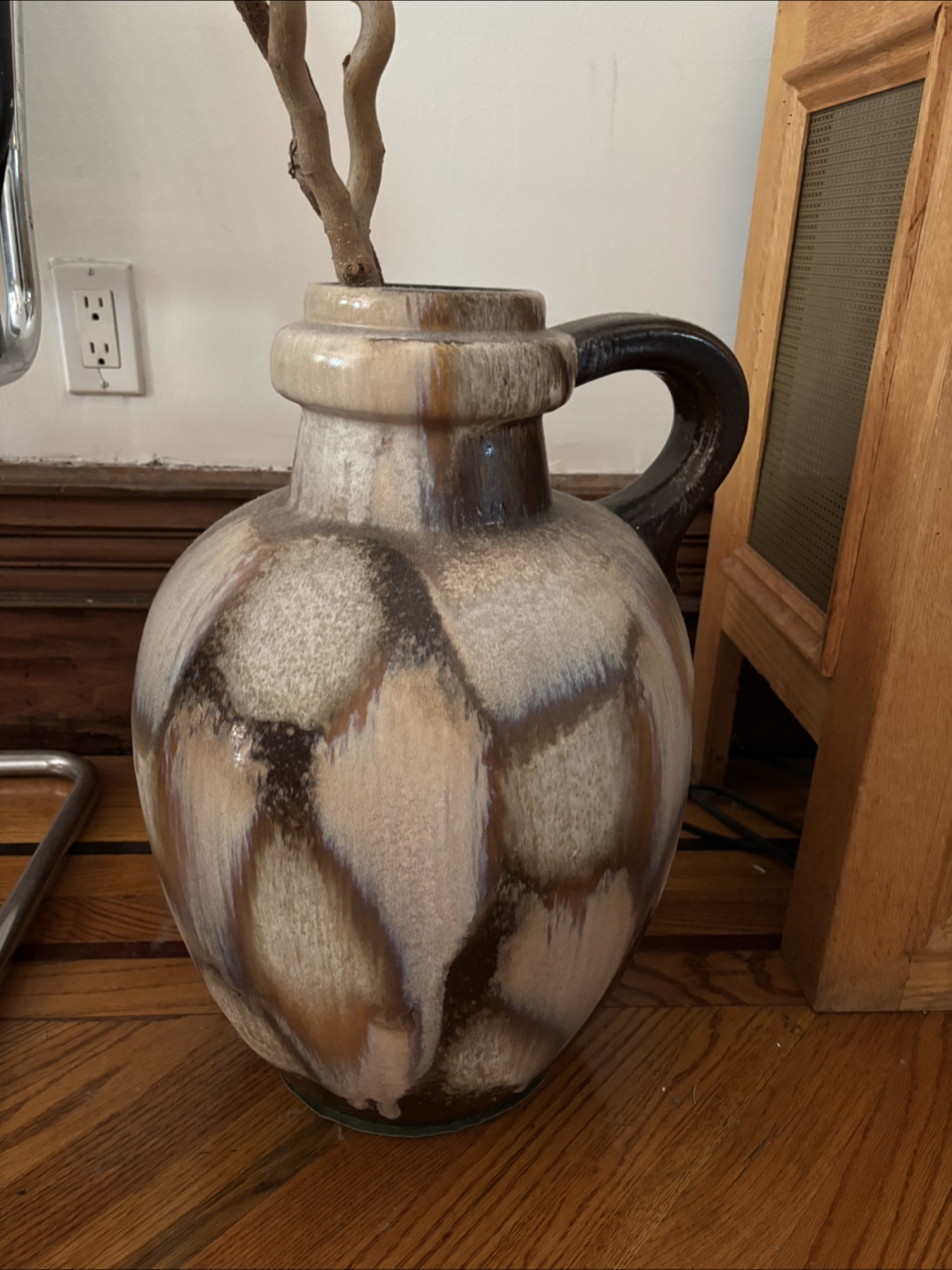 Large Decorative Ceramic Vase with Handle - photo 2