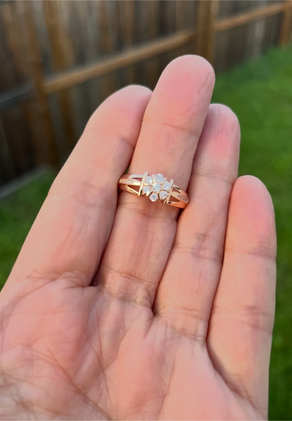 Rose Gold  plated Flower Ring. Size 7 thumbnail