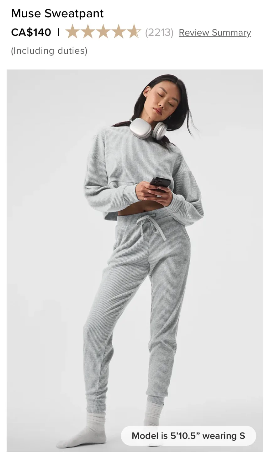 ALO Muse Hoodie & Sweatpant Set - Size M image indicator(4)