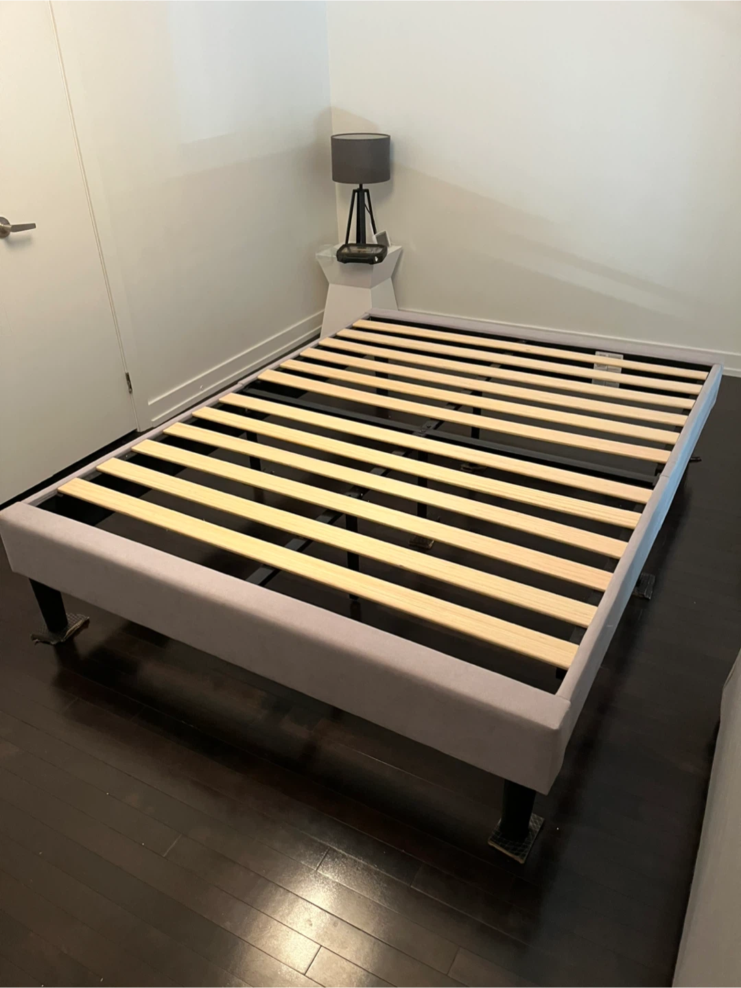 Upholstered queen Platform Bed Frame - Grey