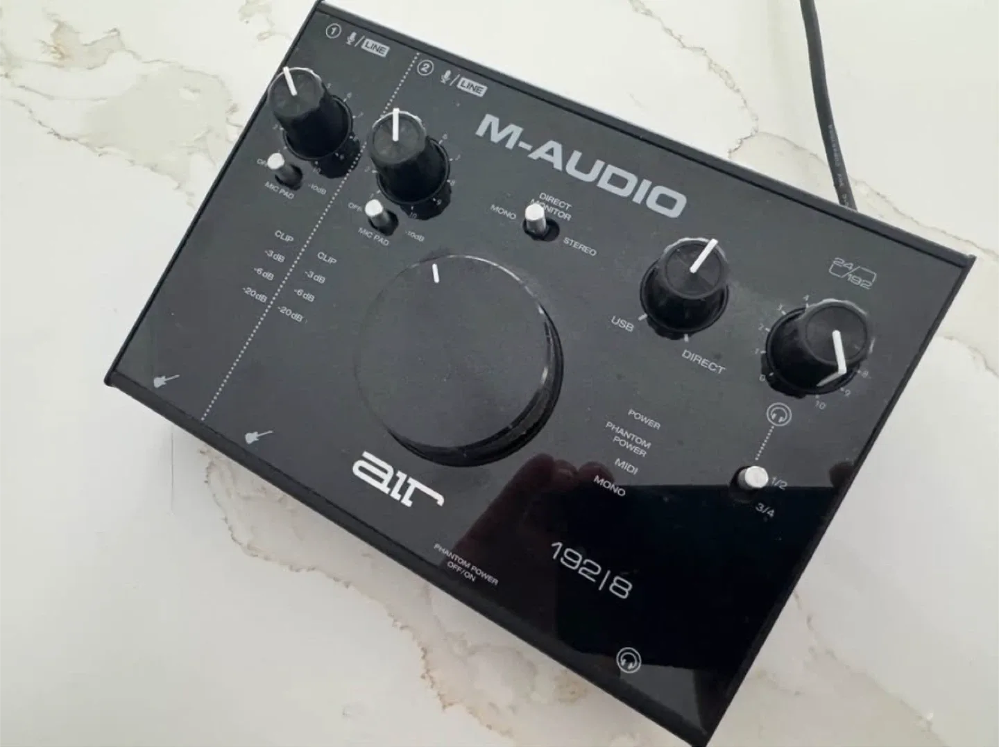 M-Audio AIR 192|8 2x2 USB Audio Interface image indicator(2)