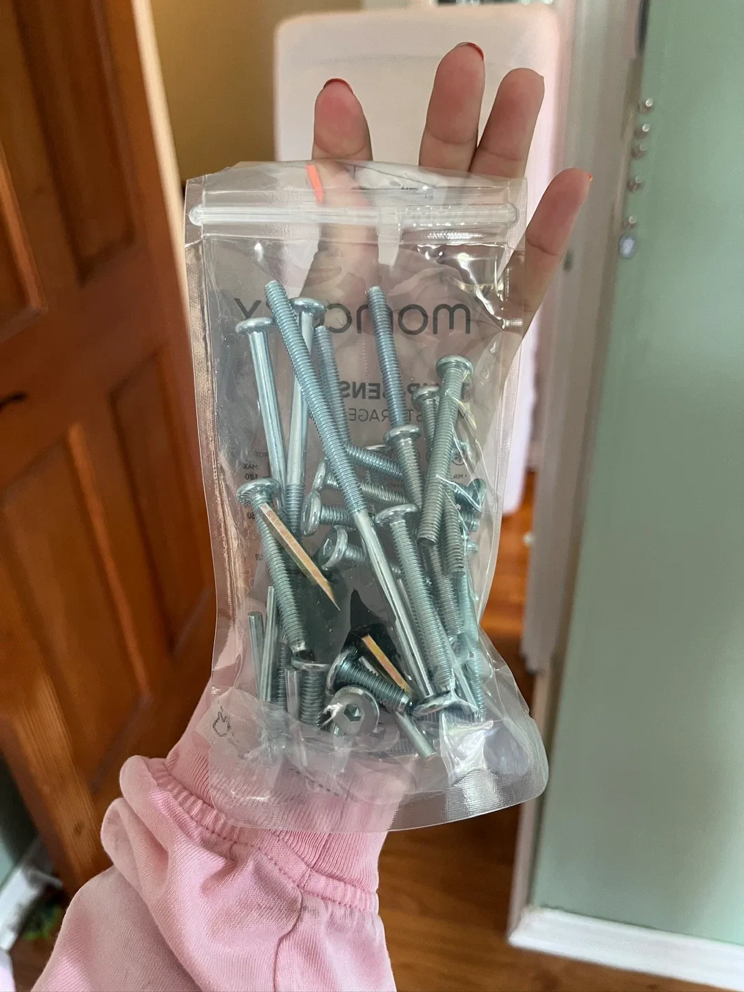 Delta Children 4 in 1 Baby Crib image indicator(3)