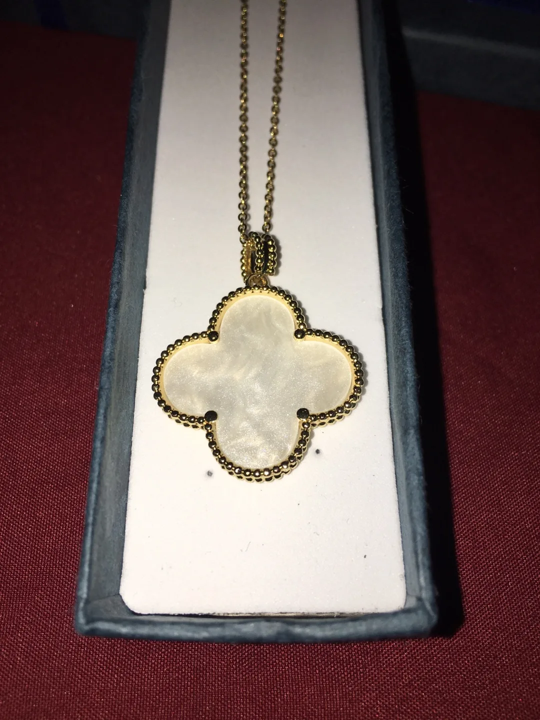 Van Cleef & Arpels Alhambra Pendant Necklace thumbnail