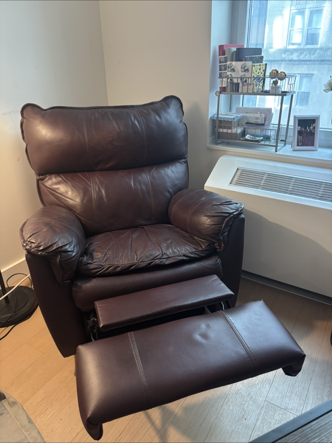 Brown Leather Recliner Chair - photo 2