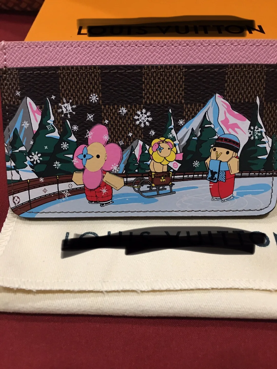 Louis Vuitton Card Holder image indicator(4)